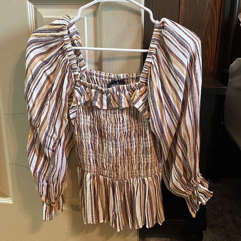 Cavenders long sleeve blouse